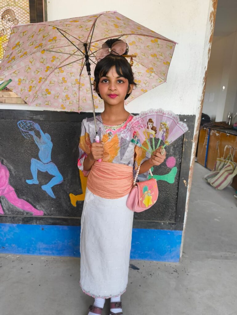 FANCY DRESS COMPETITION